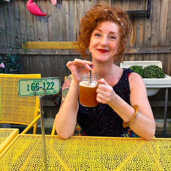 Hi there! I’m Emily! - Picture 1 of 1